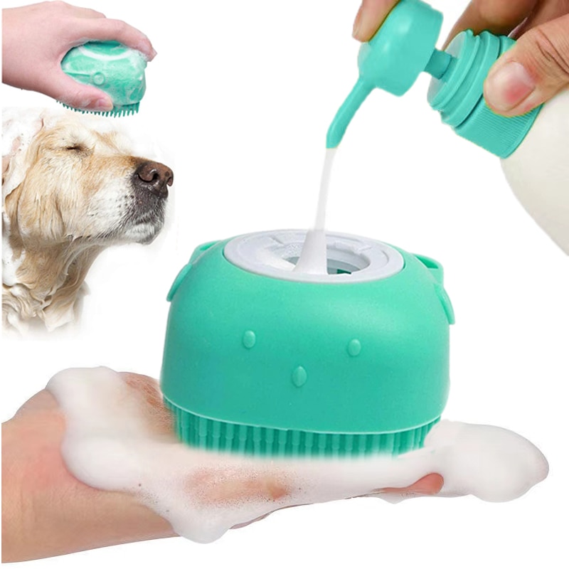 Silicone Bath Brush Helps To Clean The Dog’s Body