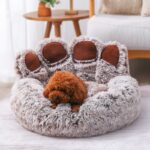 Cute And Warm Bear Hand-shaped Bed For Dog